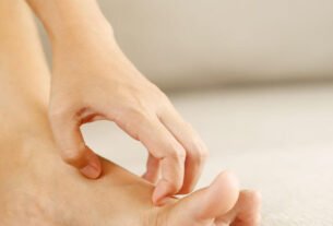 How to Relieve Itchy Feet at Night
